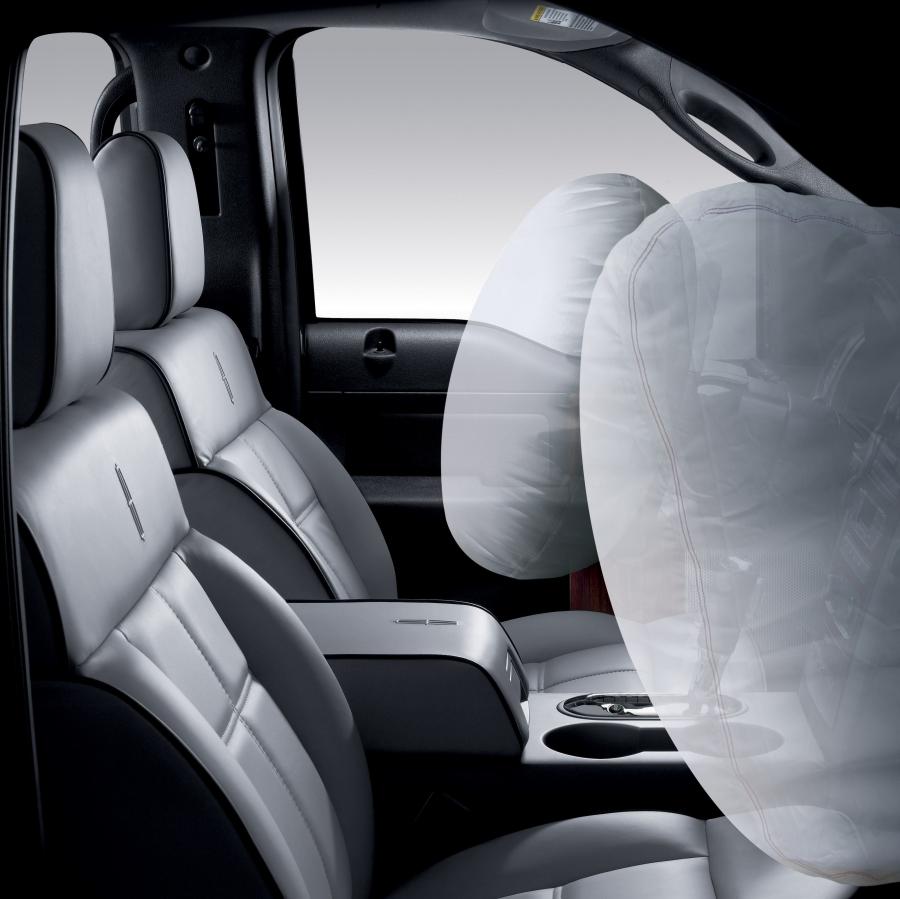  Lincoln Mark LT Concept 2006 года  (фото 40 из 74)